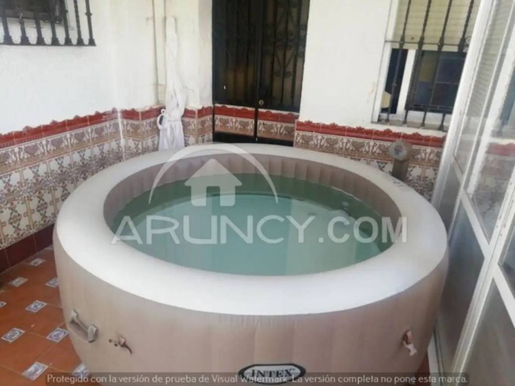 Casa de 250 m² en Alcalá de Guadaíra