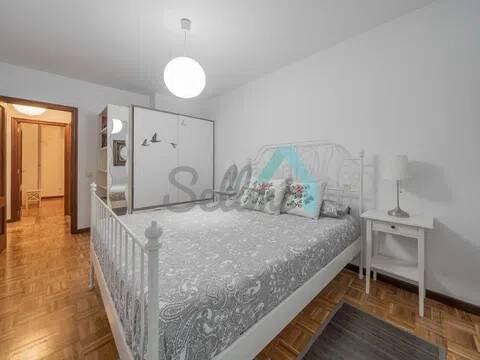 Piso de 89 m² en Oviedo
