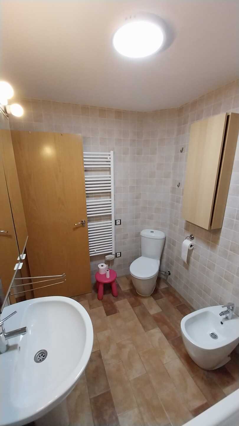 Piso de 86 m² en Granada