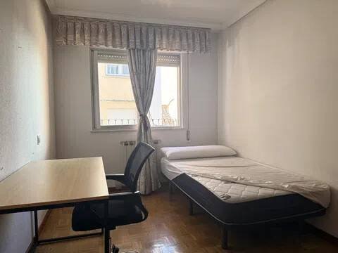 Pis de 103 m² a Àvila