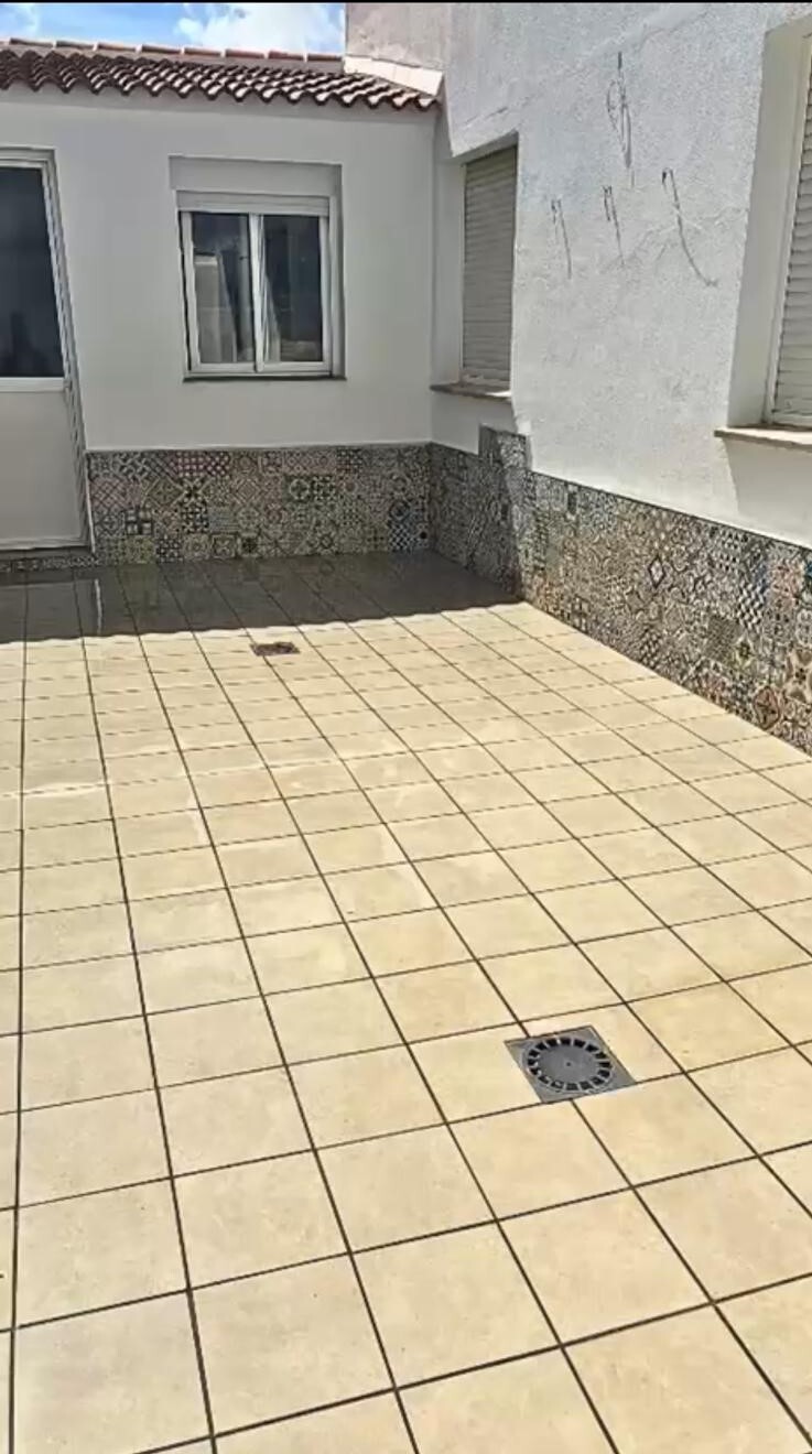 Flat 140 m² in Beas