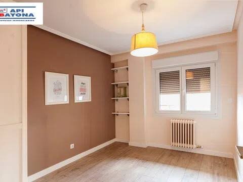Piso de 90 m² en Zaragoza