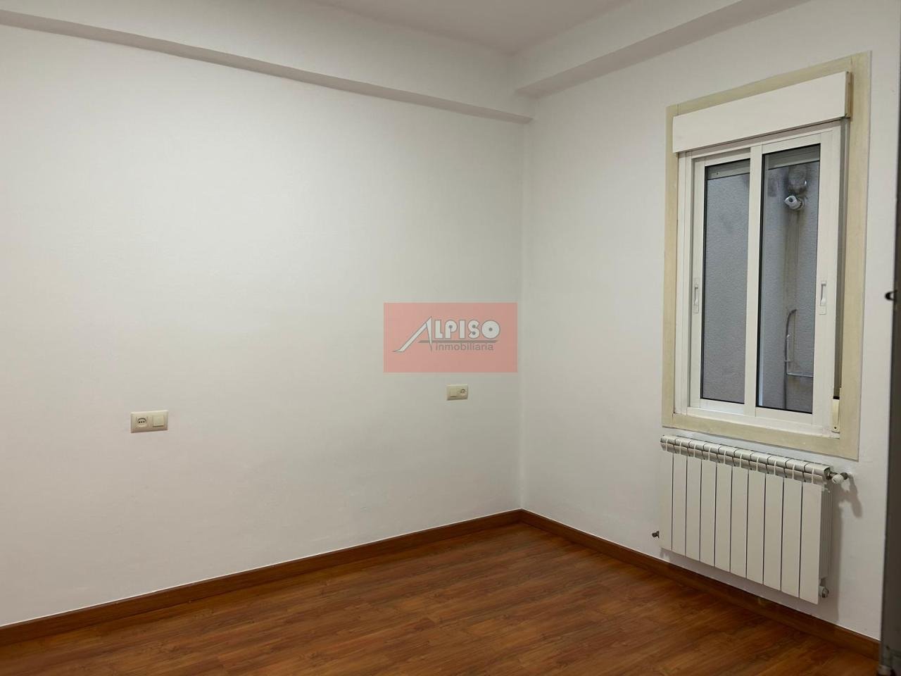 Piso de 93 m² en Ourense
