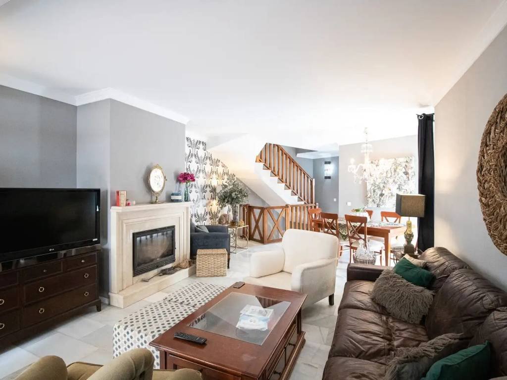 Casa de 230 m² en Estepona