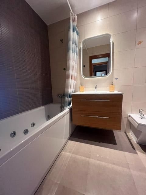 Flat 118 m² in A Coruña