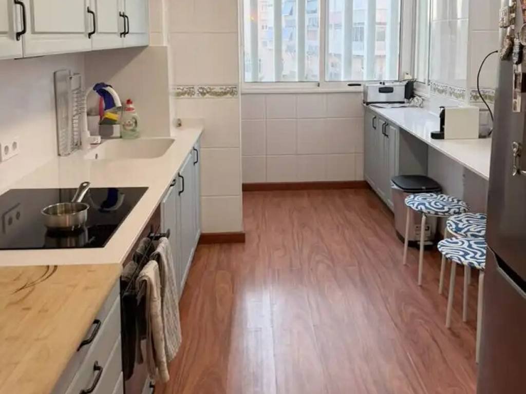 Piso de 80 m² en Alicante
