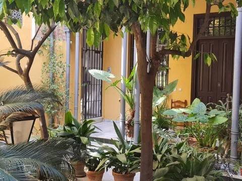 Piso de 160 m² en Sevilla