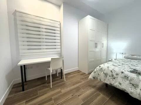 Habitación 160 m², Sevilla