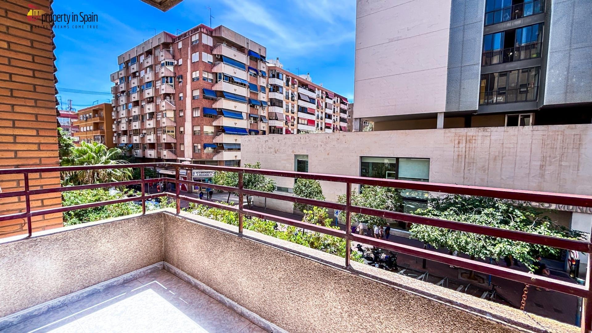 Habitación 133 m², Alicante