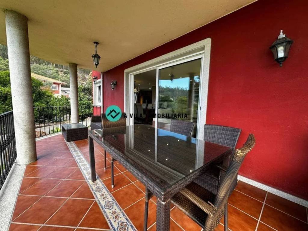 Casa de 530 m² en O Rosal