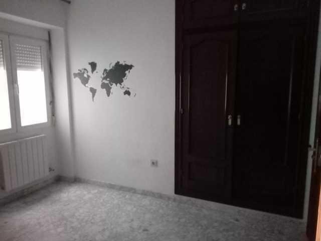 Piso de 139 m² en Granada