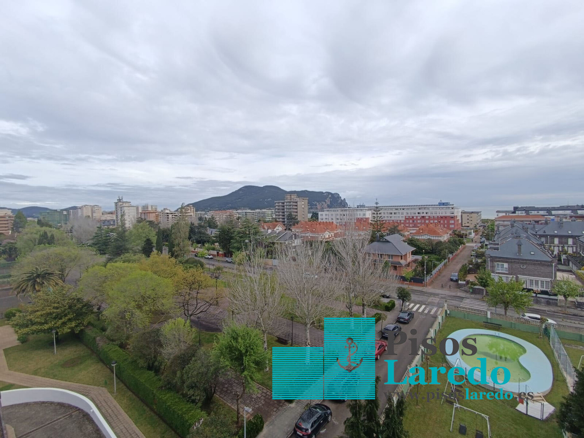 Piso de 70 m² en Laredo