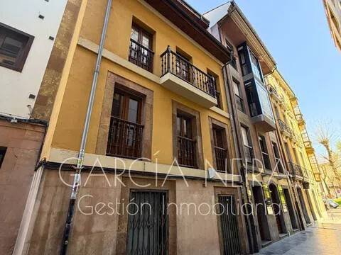 Piso de 78 m² en Oviedo