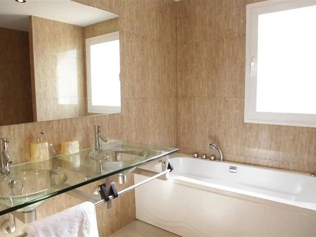 Casa de 180 m² a Estepona