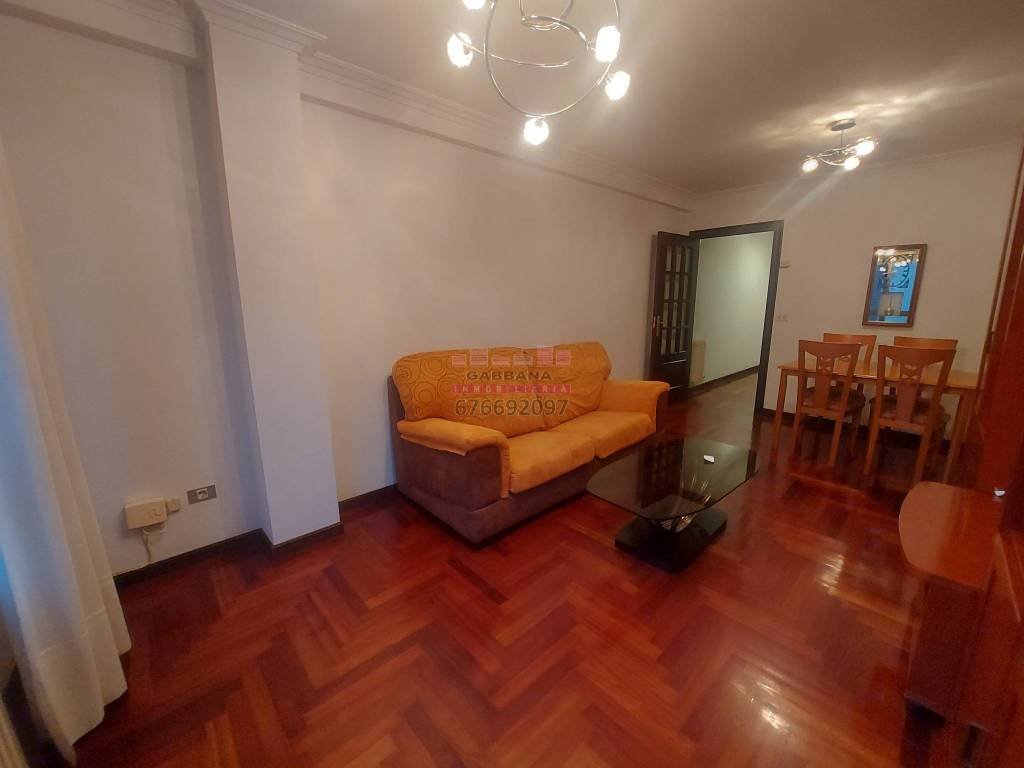 Piso de 76 m² en Vigo
