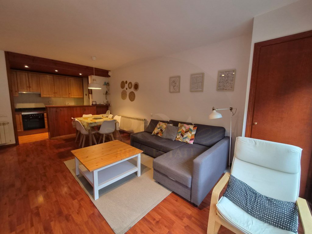 Piso de 70 m² en Les