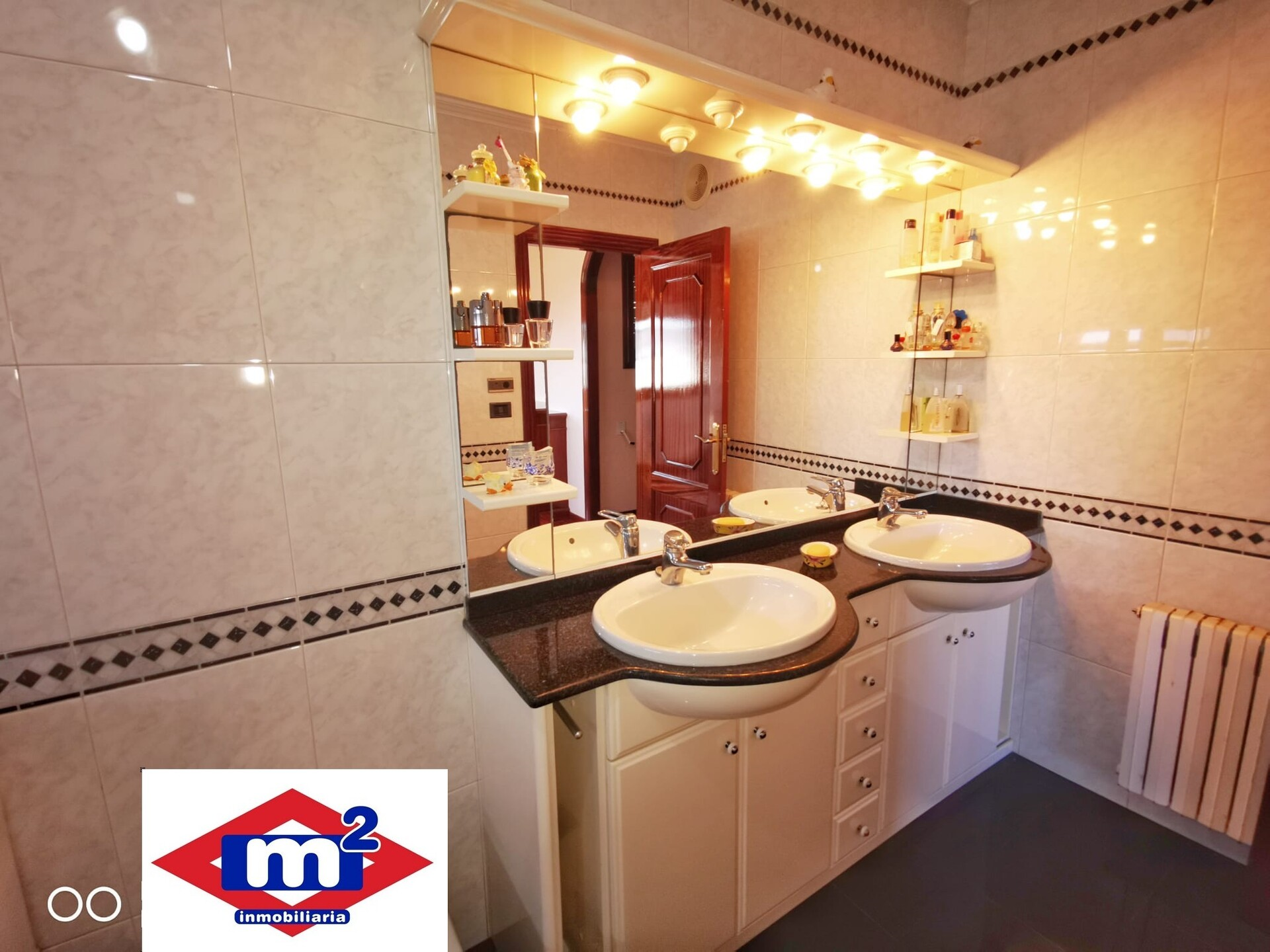 Casa de 364 m² en Mos