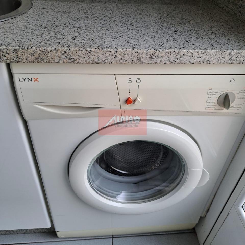 Piso de 70 m² en Ourense