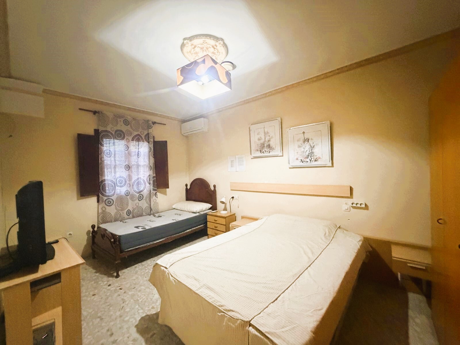 Wohnung 183 m² in Mairena del Alcor