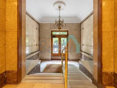 Piso de 153 m² en Oviedo
