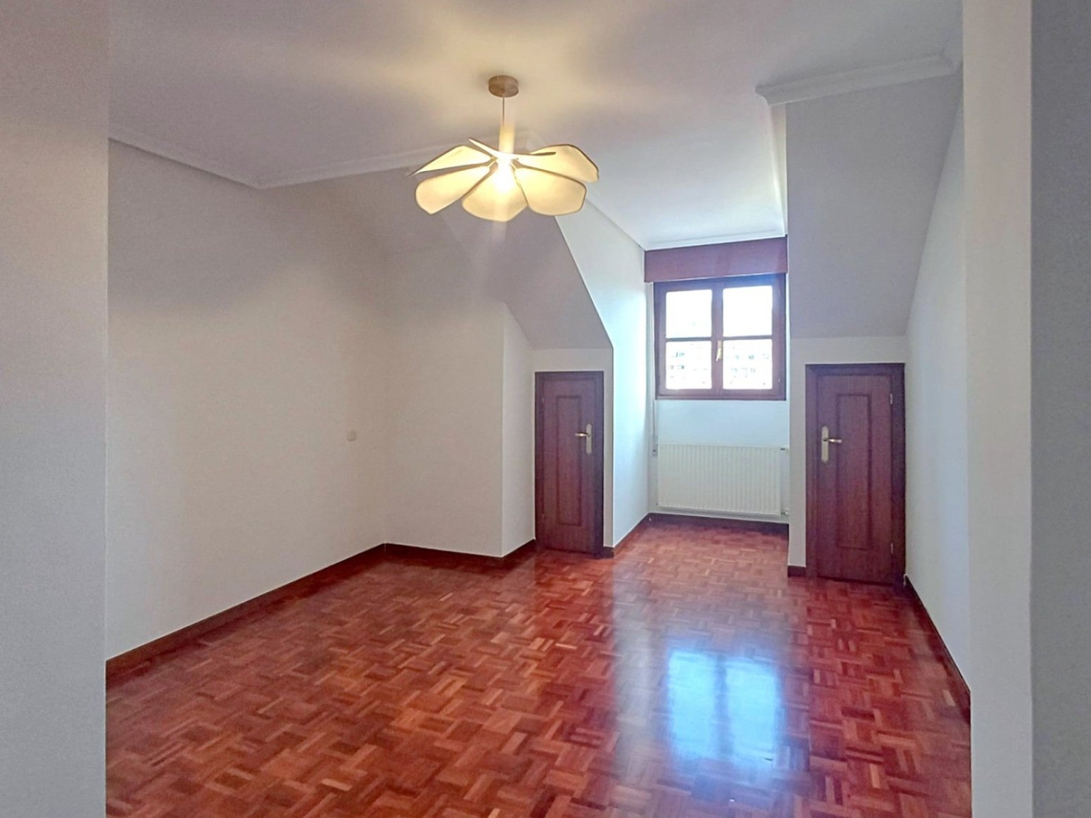 Pis de 114 m² a Oviedo