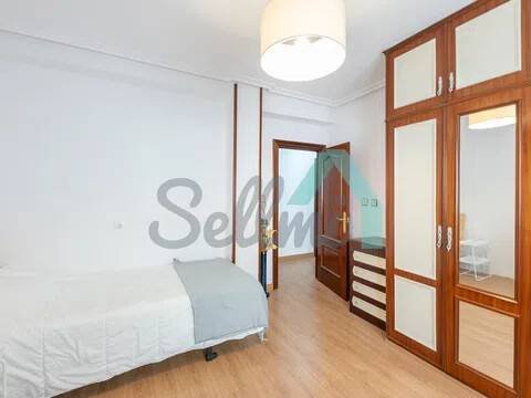 Habitación en alquiler, Oviedo