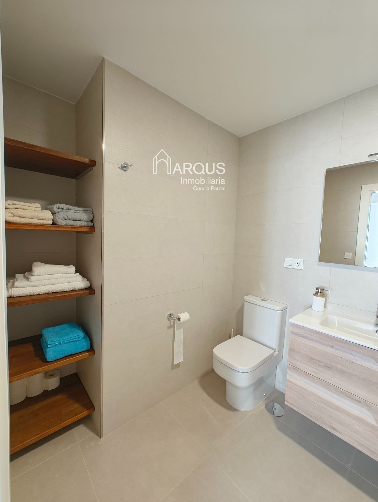 Piso de 138 m² en Santiago de Compostela
