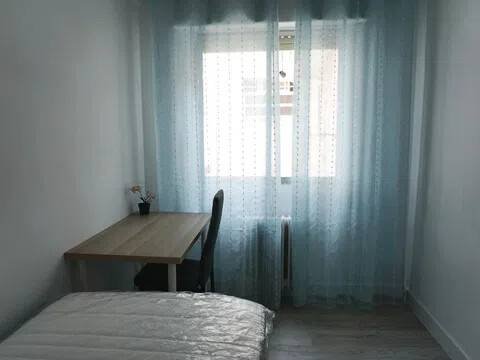 Habitación 110 m², Ávila