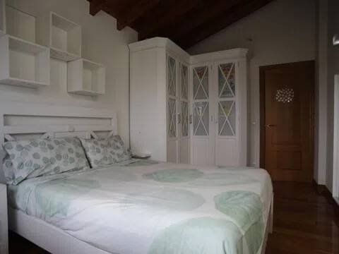 Casa de 216 m² a Udías
