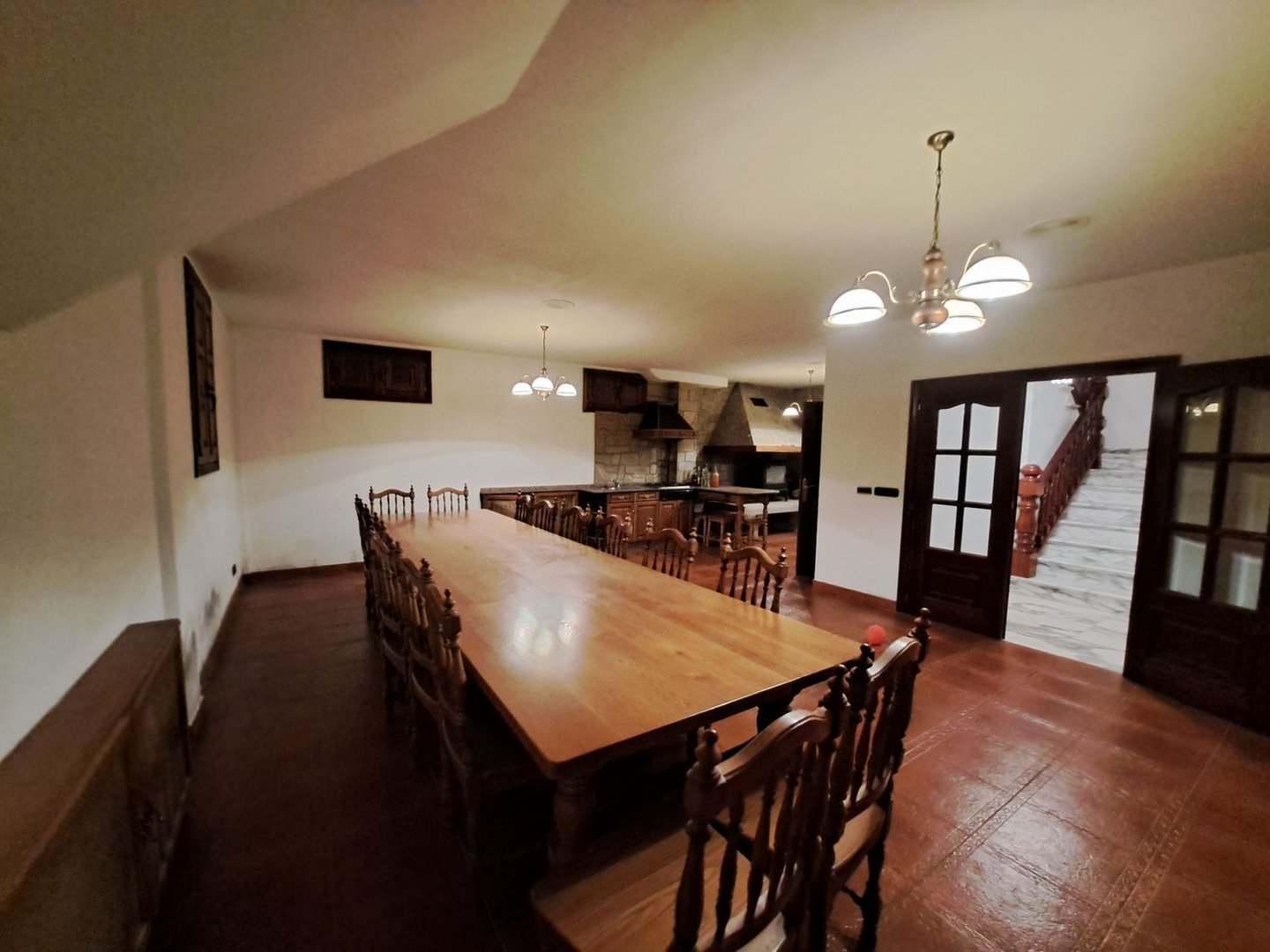 Casa de 494 m² a Teo