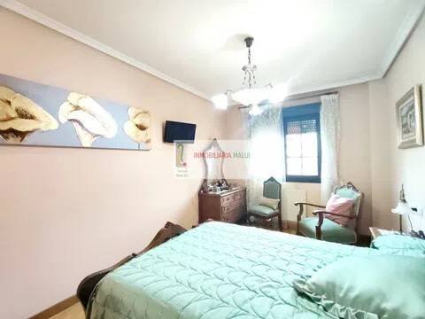 Piso de 113 m² en Oviedo