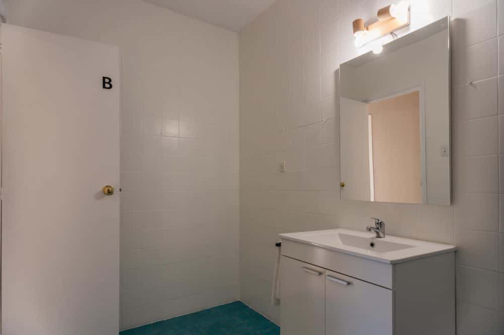 Chambre à louer, Valence