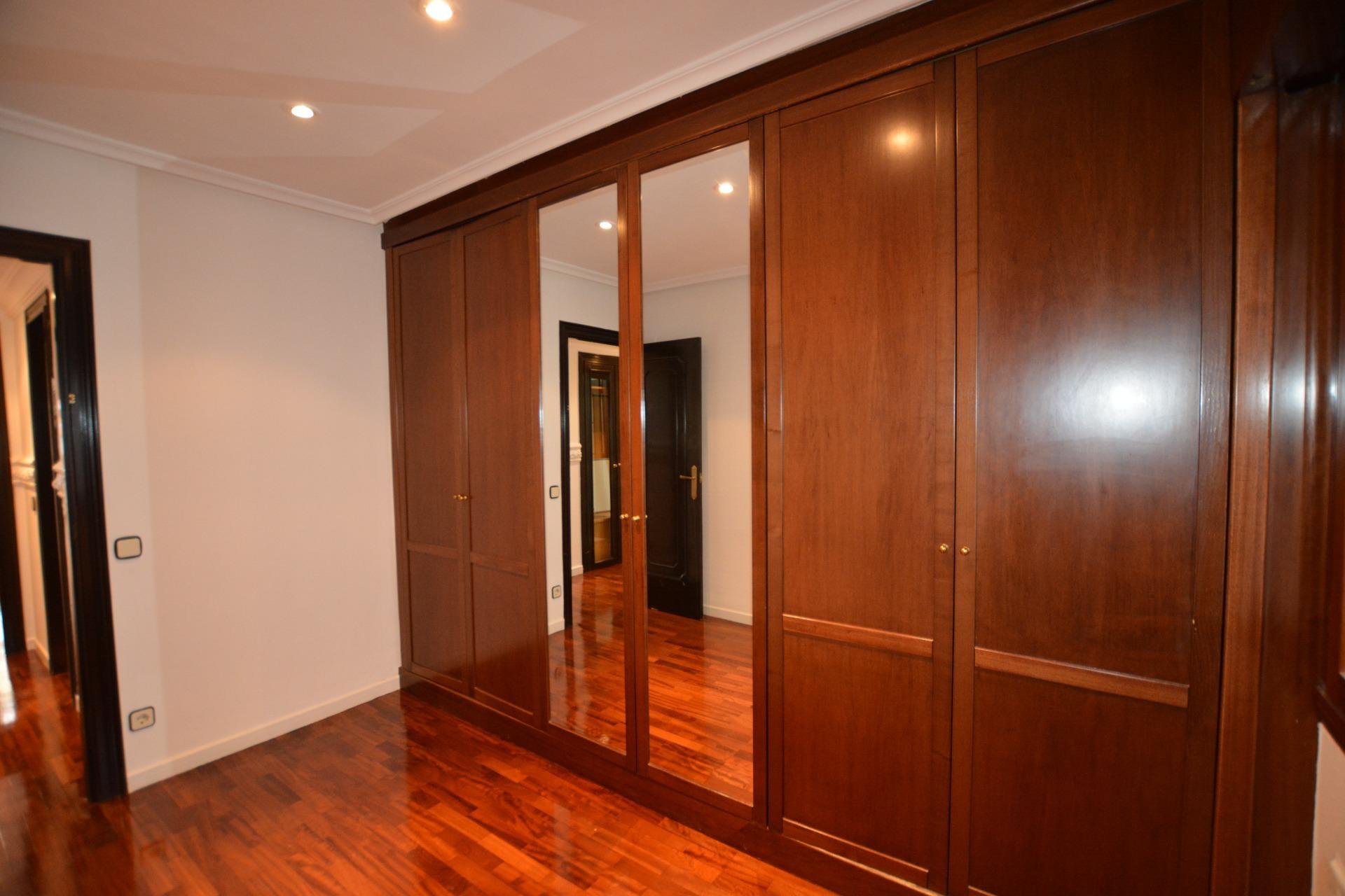 Piso de 76 m² en Oviedo
