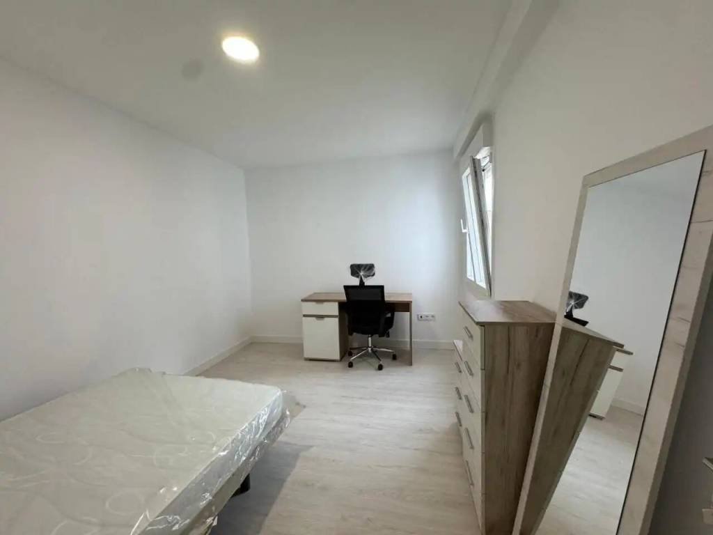 Piso de 161 m² en Ourense