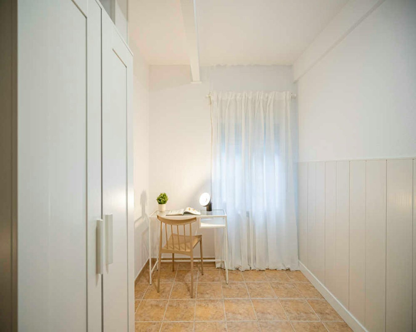Habitación 600 m², Madrid