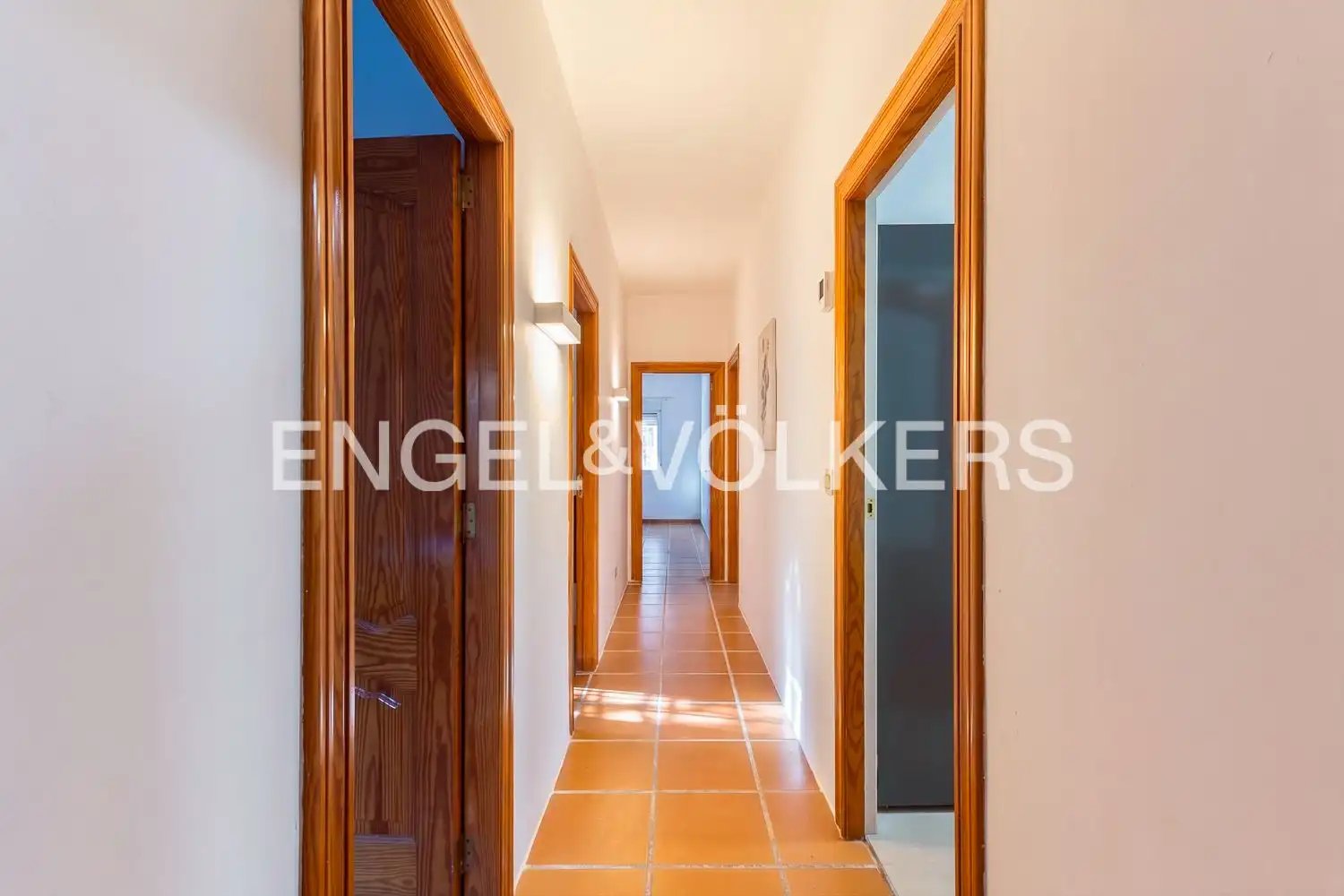Casa de 238 m² en Paterna