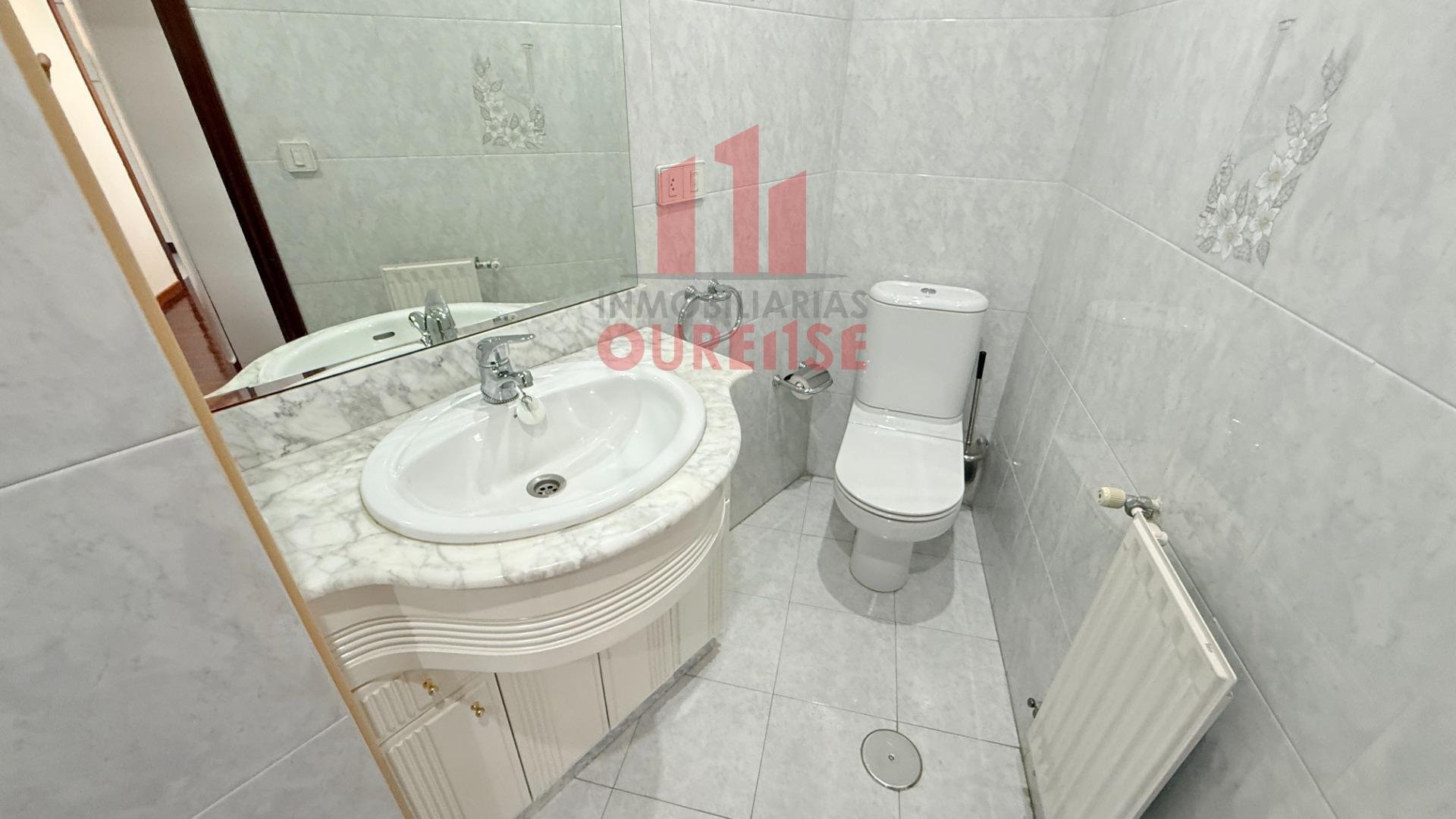 Appartement 82 m² à Ourense