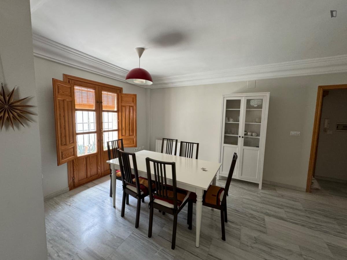 Piso de 120 m² en Granada