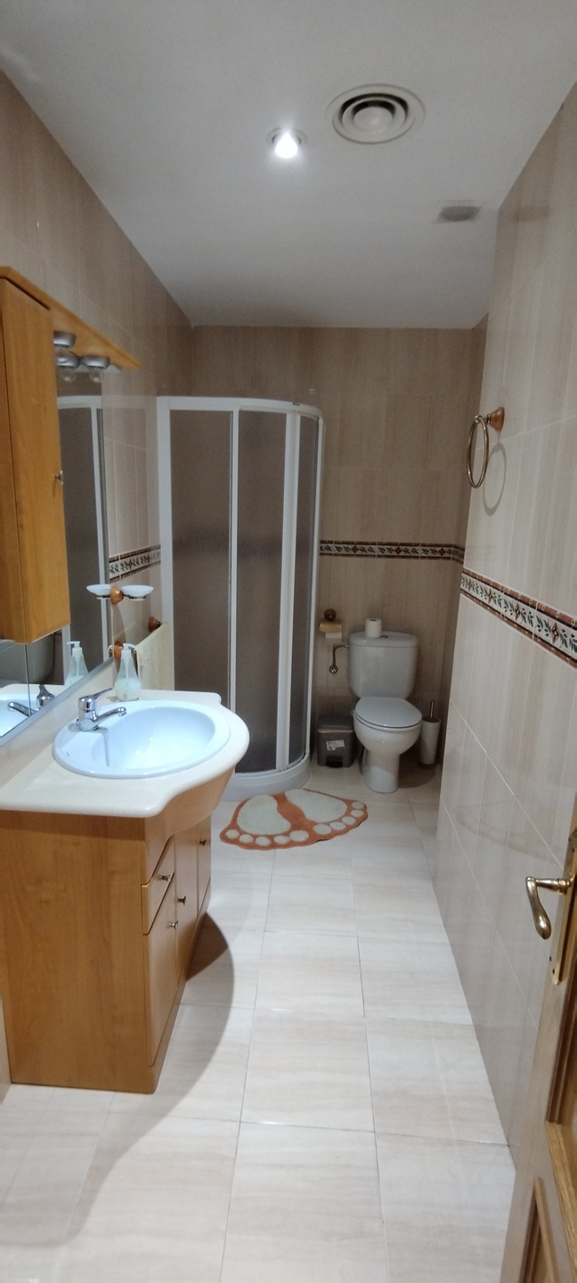 Piso de 121 m² en Linares