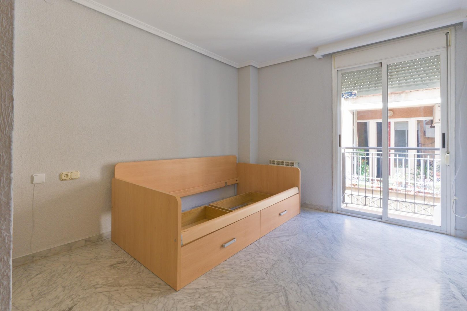 Piso de 80 m² en Granada