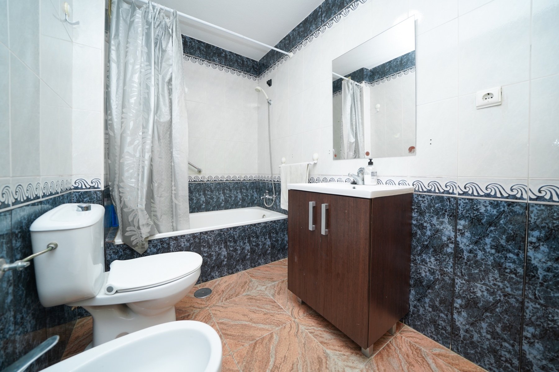 Wohnung 98 m² in Dolores