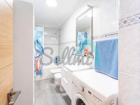 Piso de 81 m² en Oviedo