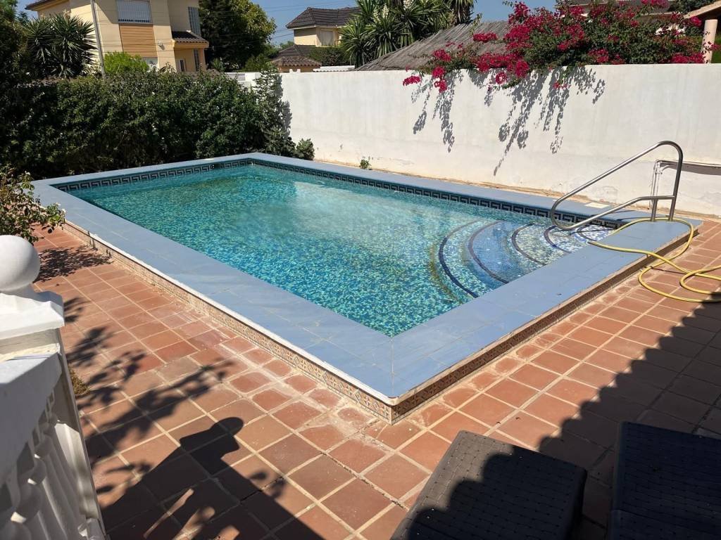 Casa de 238 m² en l'Eliana