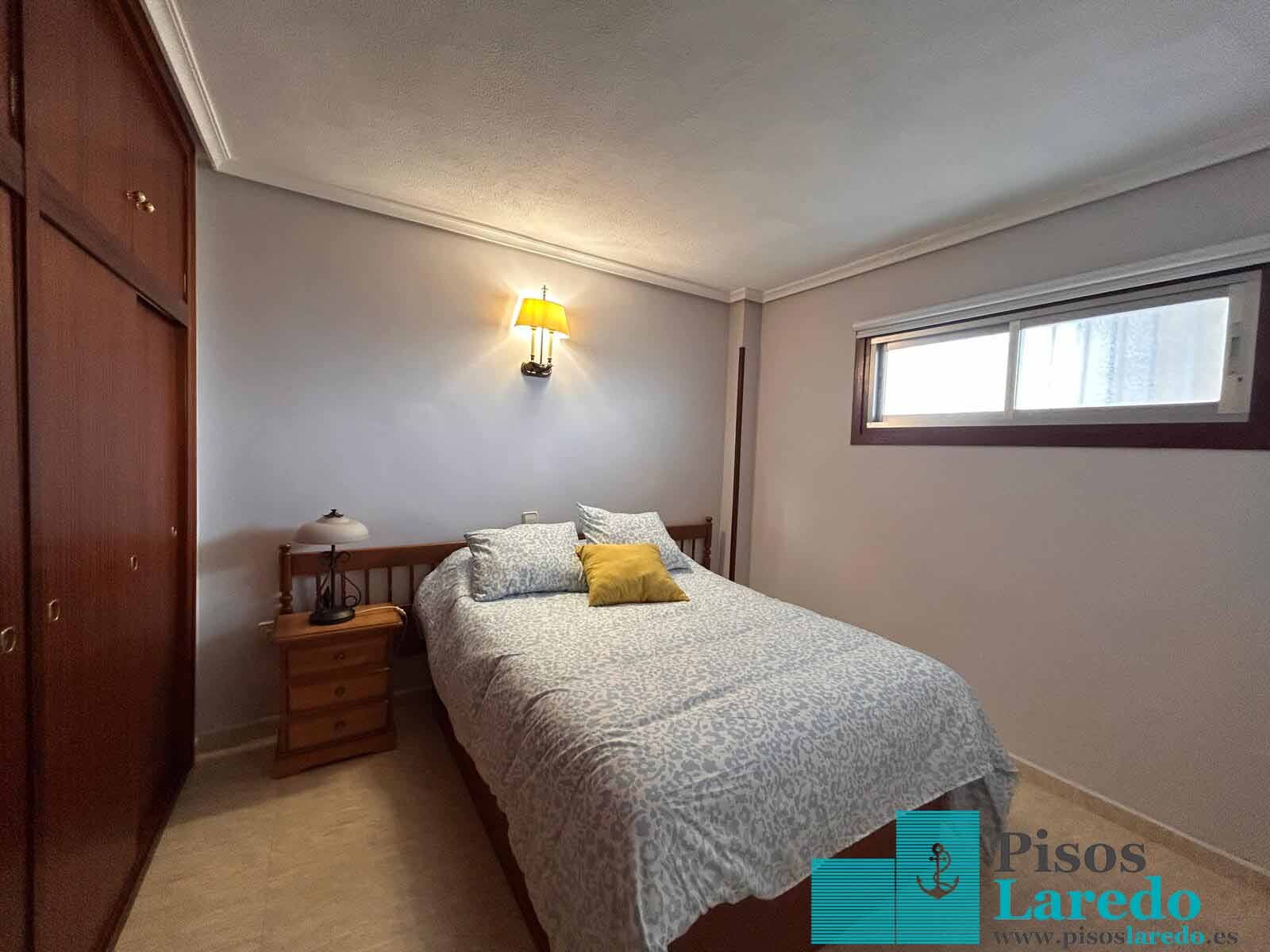 Piso de 58 m² en Laredo