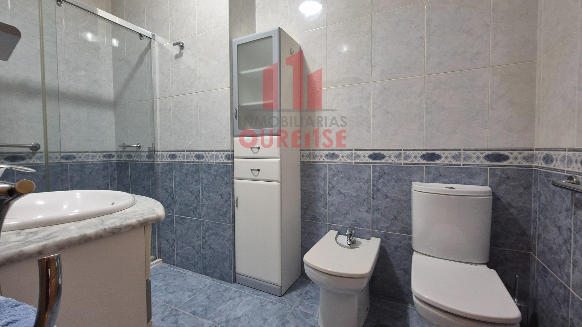 Piso de 95 m² en Ourense