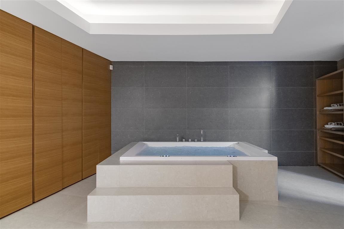 Casa de 437 m² en Silleda