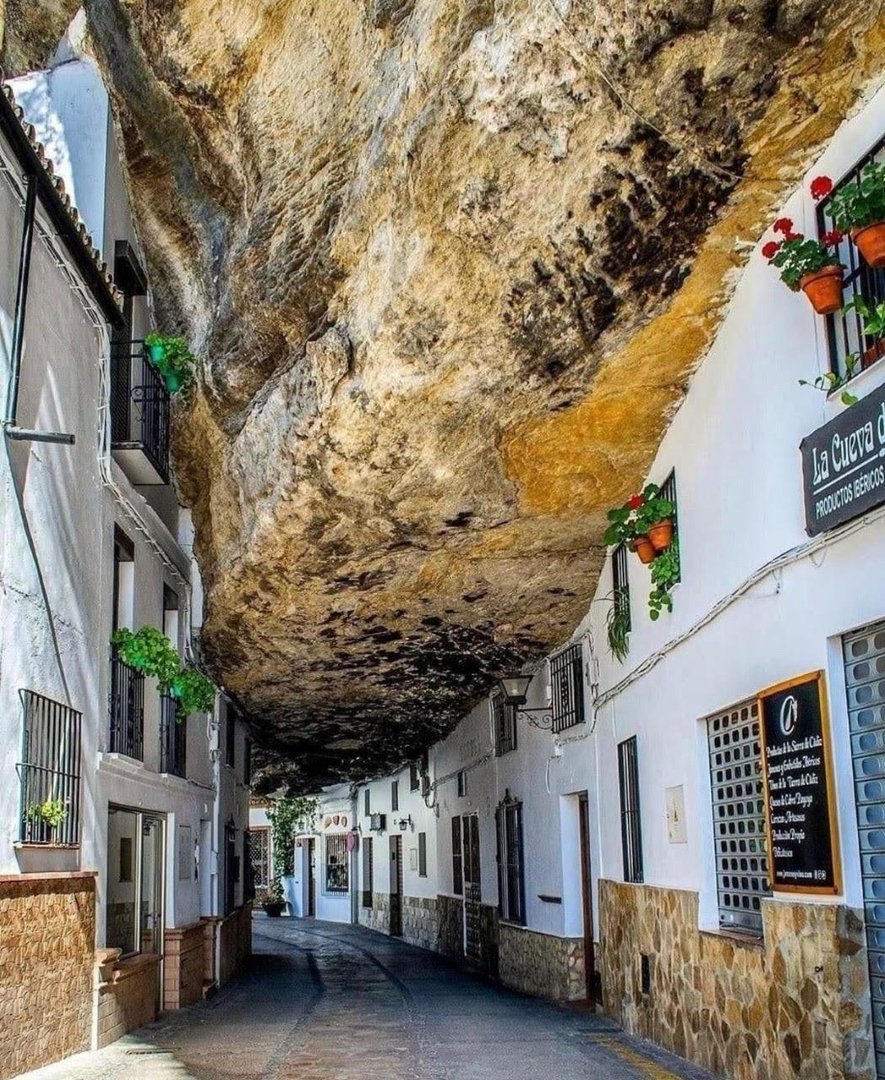 Casa de 232 m² en Setenil de las Bodegas