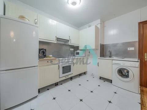 Piso de 89 m² en Oviedo
