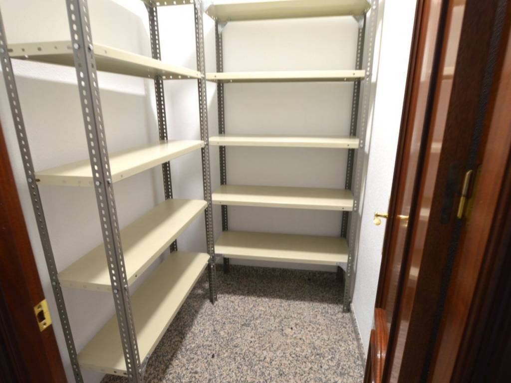 Piso de 120 m² en Elda
