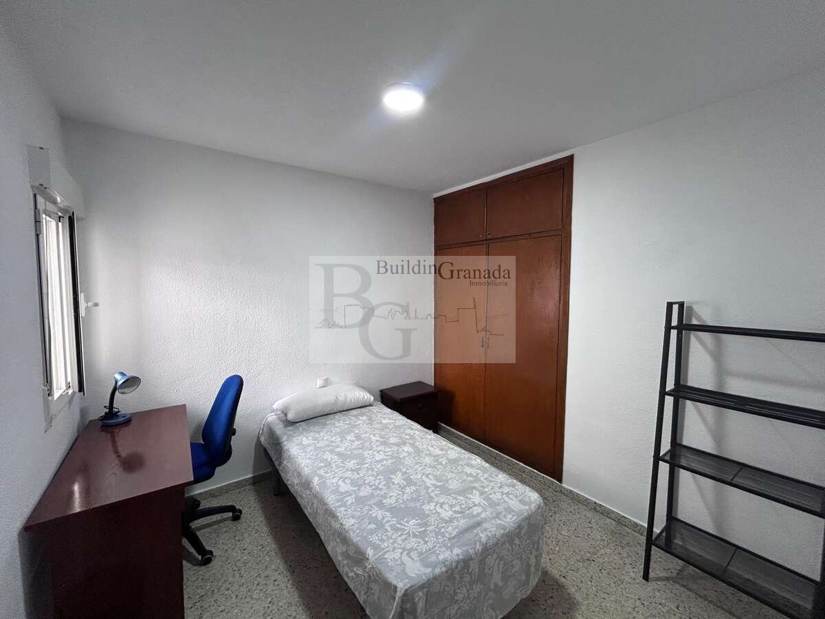 Квартира 80 м² в Granada
